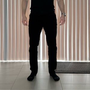 Men’s Hollister Athletic Skinny Black Jeans size 33x32